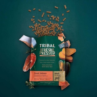 Barība suņiem, auksti spiests lasis "Fresh Pressed Salmon - ADULT", TRIBAL