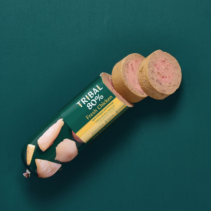 Gardēžu desa suņiem ar svaigu vistas gaļu „Gourmet Sausage 80% Fresh Chicken“, TRIBAL
